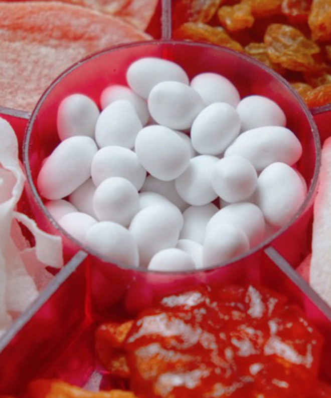 6 loại đồ ăn vặt ám ảnh ngày Tết: Kẹo ngô 