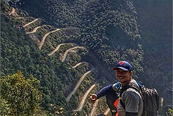 Truyền tai đi gấp: Cung đường đèo 14 tầng hùng vĩ bậc nhất vùng Đông Bắc ở Cao Bằng 