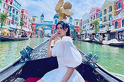 Tim - Trương Quỳnh Anh lộ 'hint" du lịch ở Phú Quốc, "đường ai nấy đi" rồi nhưng con vui là được có phải không?