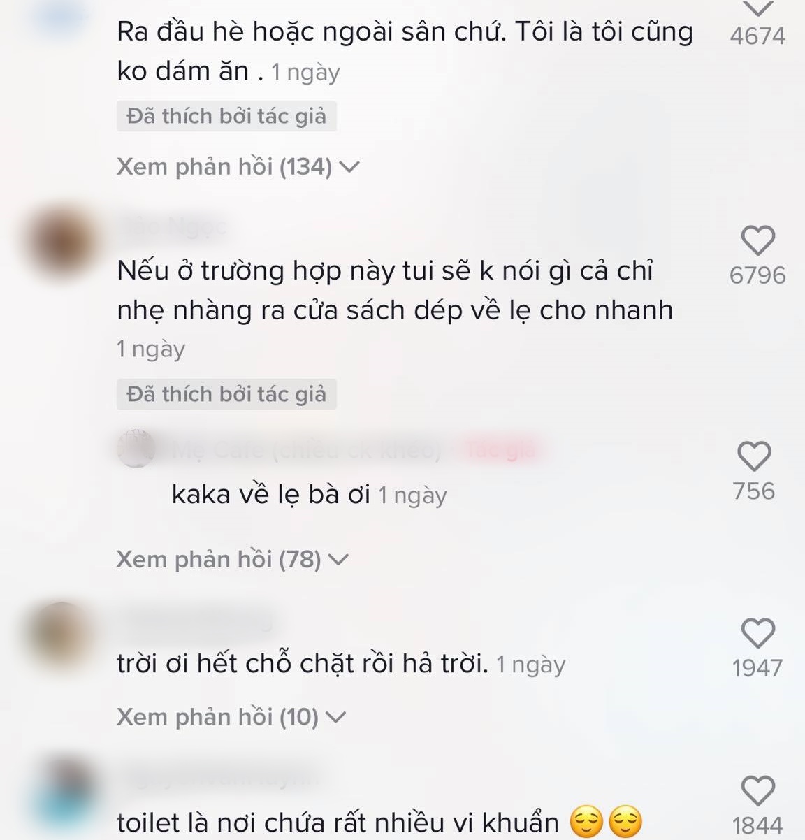 chặt thịt gà trong nhà vệ sinh