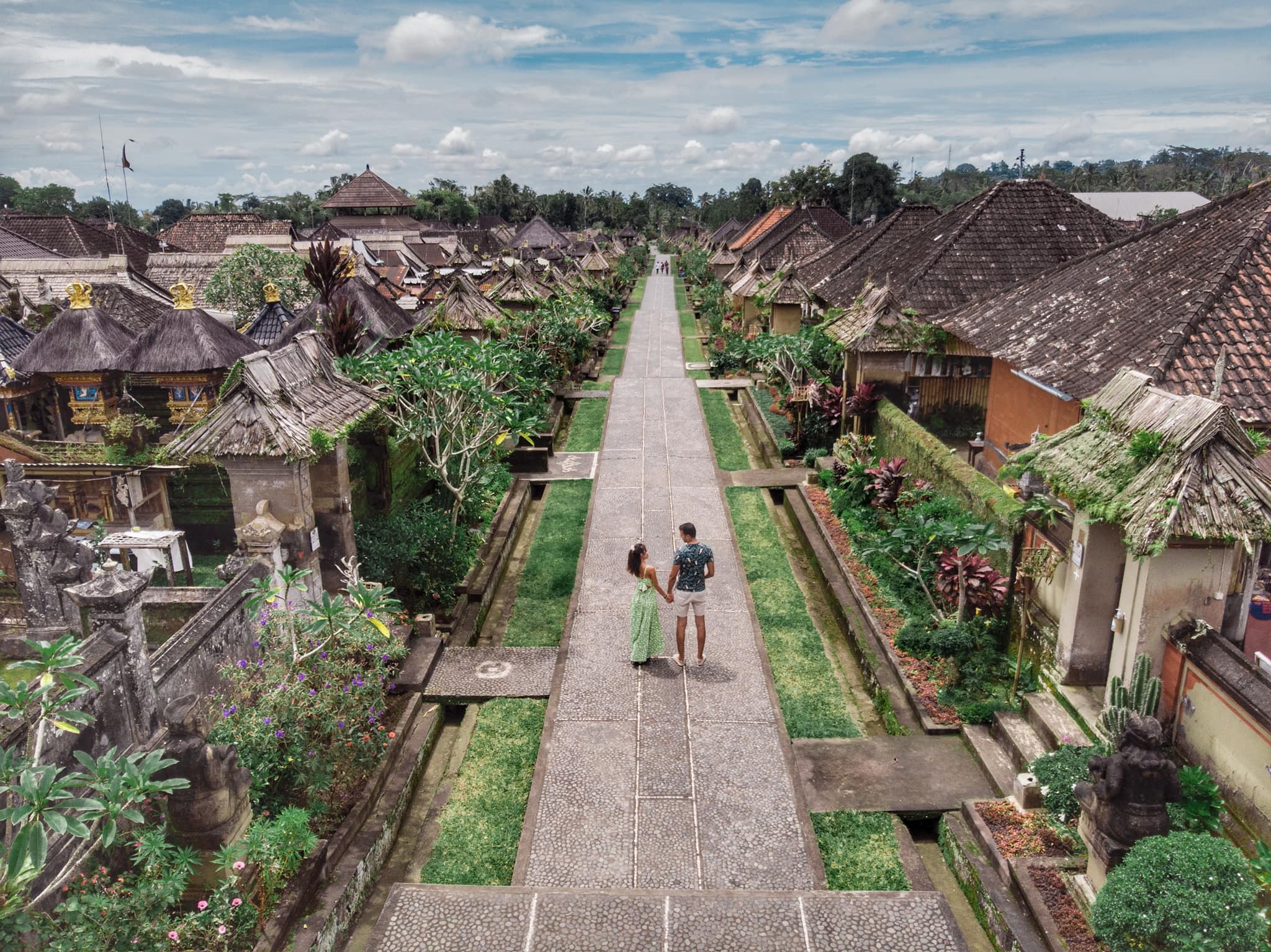 Sang đoàn tụ cùng bạn trai, cô gái đã có 9 tháng khám phá Bali 