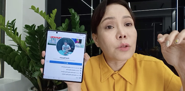  NS Việt Hương bật khóc trên livestream vì cả nhà bị thóa mạ