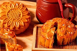 Danh sách thương hiệu bánh Trung thu truyền thống mua làm quà biếu sang trọng không kém bánh của các khách sạn lớn