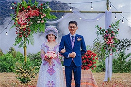 Đám cưới giản dị vẫn đẹp như mơ của cặp đôi chàng Sài Gòn - nàng H’mông, vì Covid mà quyết ở lại làm rể Tây Bắc