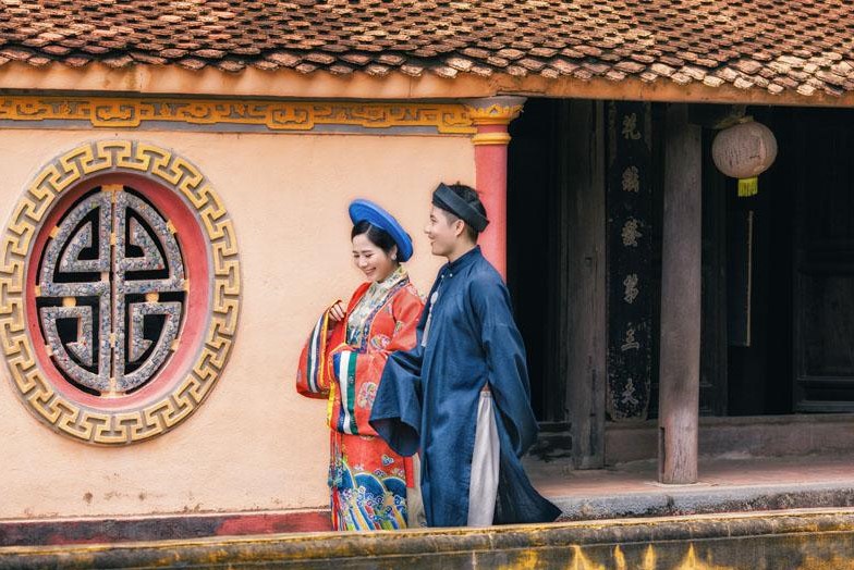 Cặp đôi chụp ảnh cưới phong cách cung đình triều Nguyễn tại Ninh Bình