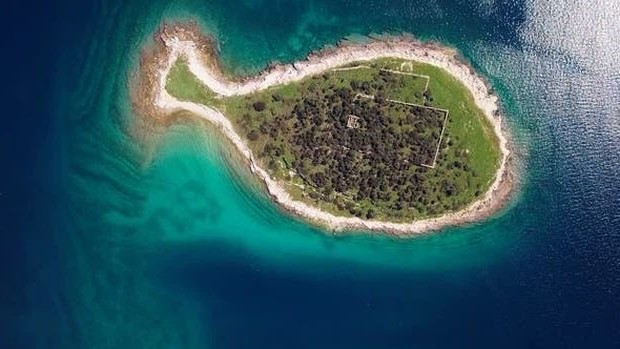 11 hòn đảo có hình dáng độc lạ trên thế giới, Việt Nam cũng có 2 đại diện