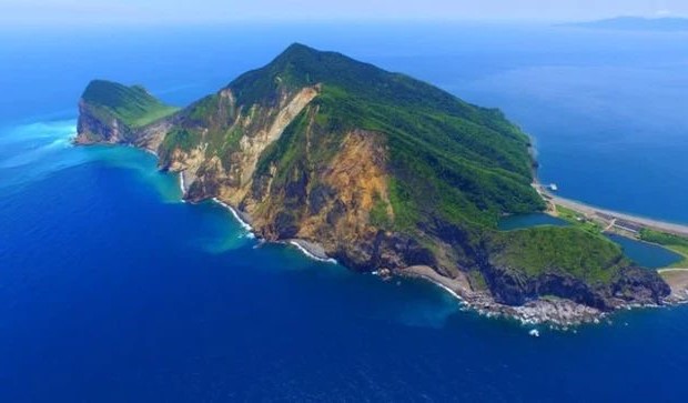 11 hòn đảo có hình dáng độc lạ trên thế giới, Việt Nam cũng có 2 đại diện