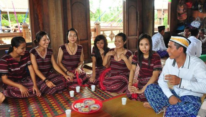 Những phong tục tập quán kỳ lạ nhất thế giới, Việt Nam cũng có 2 đại diện "không phải dạng vừa"