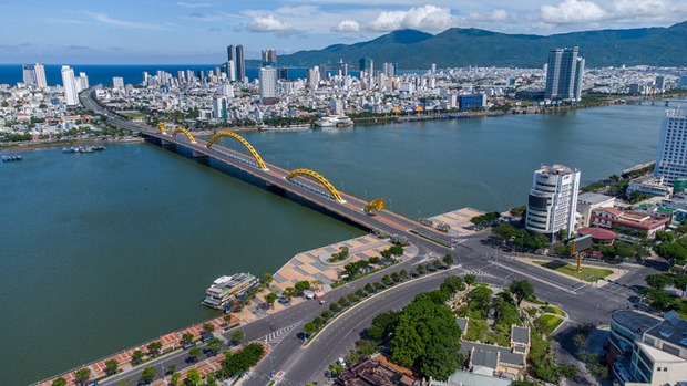 "Thành phố đầu biển cuối sông" của Việt Nam là địa danh nào?