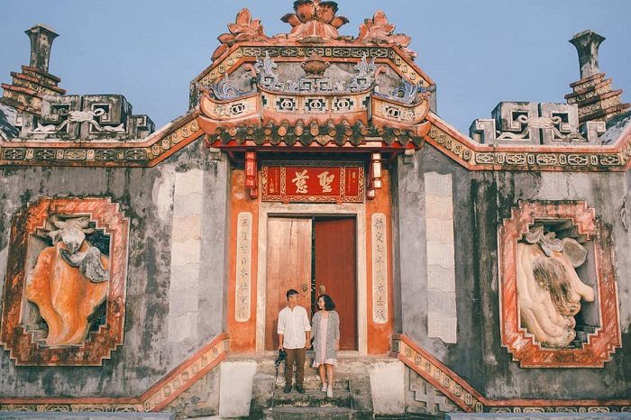 Cổng chùa Tam Quan chùa Bà Mụ có view chất lượng không thể lỏ lỡ