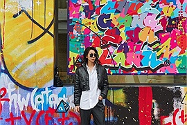 Điểm check in mới nổi ở Hà Nội: chiếc “backdrop” graffiti đậm chất lễ hội, chụp ảnh fashion “bao ngầu”
