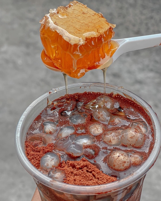Cacao dừa sáp ong - món nước độc lạ gây ngỡ ngàng ở Sài Gòn 