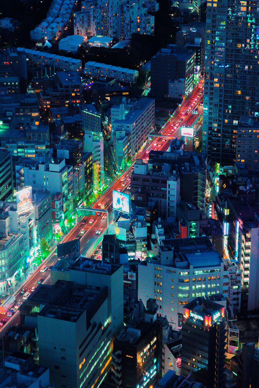 Tokyo về đêm lung linh dưới ánh đèn Neon