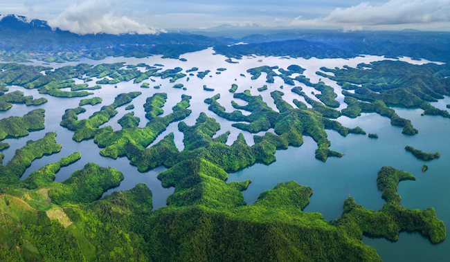 Ấn tượng vẻ đẹp của hồ Tà Đùng - vùng vịnh của Tây Nguyên 