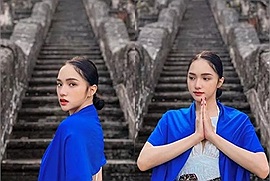 Hương Giang check-in cổng trời ở đền Lempuyang - Bali, chật vật che chắn vì lỡ mặc hở