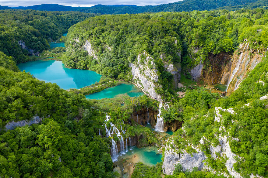 hồ Plitvice tráng lệ ở Croatia