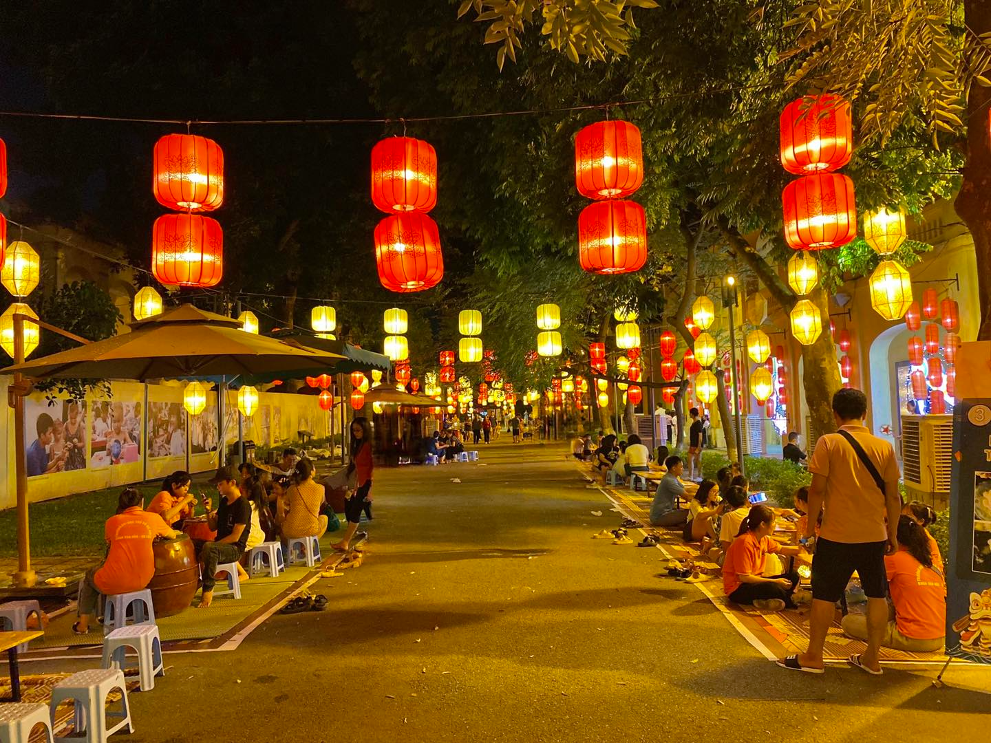 Du lịch về đêm tại Hà Nội ngày càng nhộn nhịp với nhiều hoạt động “tour đêm” 