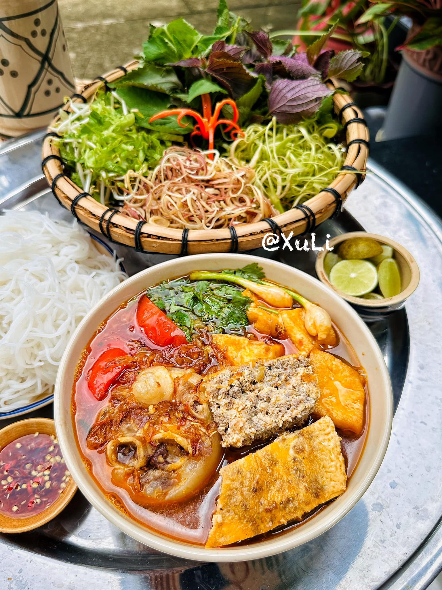 2 cách nấu bún riêu siêu ngon