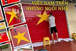 Trước thềm Quốc khánh, hot trend tạo hình lá cờ Tổ quốc trên những ngôi nhà sôi nổi khắp ba miền