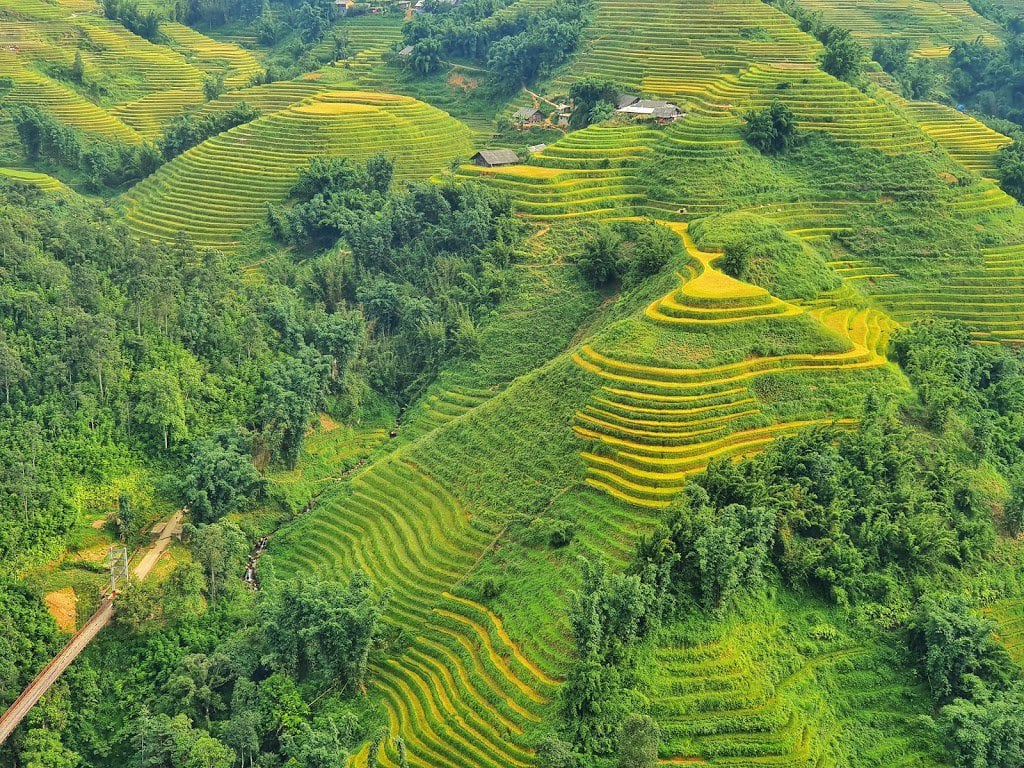 tới bản Ý Linh Hồ để thấy Sa Pa chơi hoài không chán