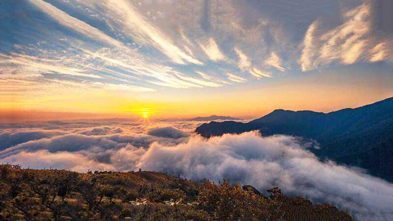 Tà Xùa đẹp ngỡ ngàng như “chốn bồng lai tiên cảnh”