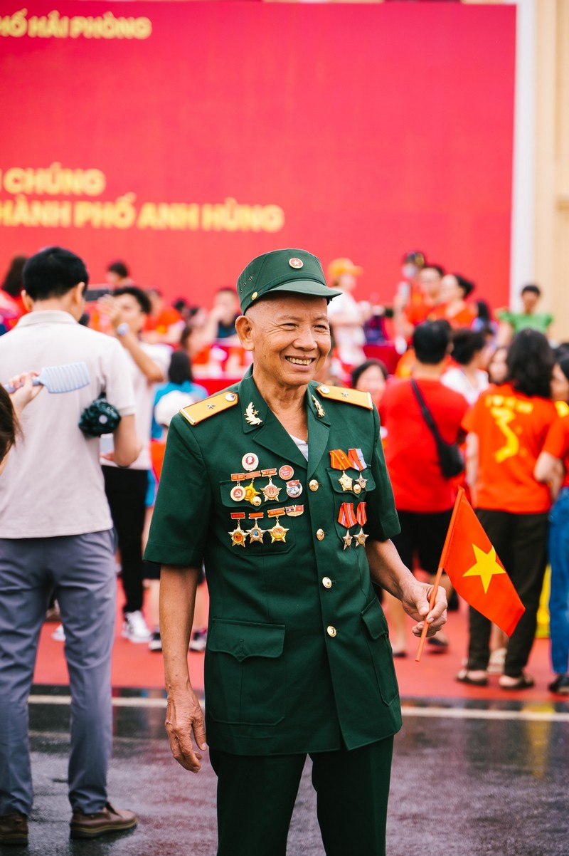 lễ diễu hành kỷ niệm 70 năm Giải phóng Hải Phòng