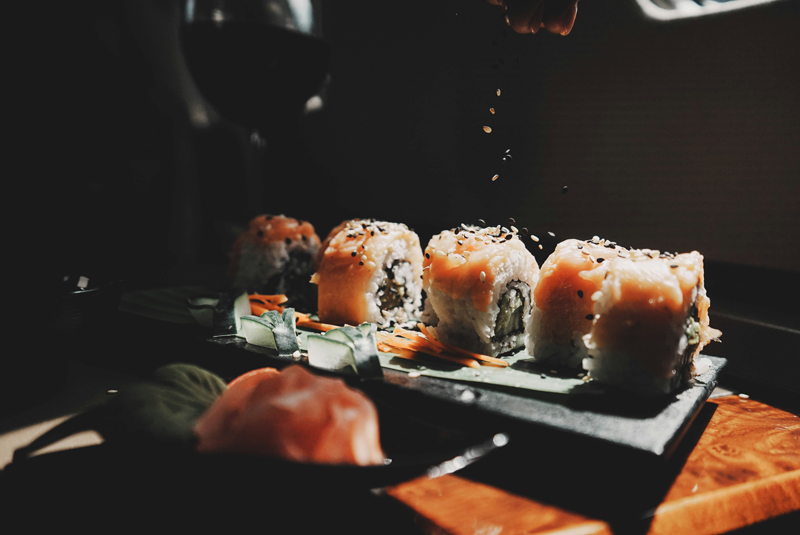 nhà hàng sushi ngon mà rẻ ở Tokyo