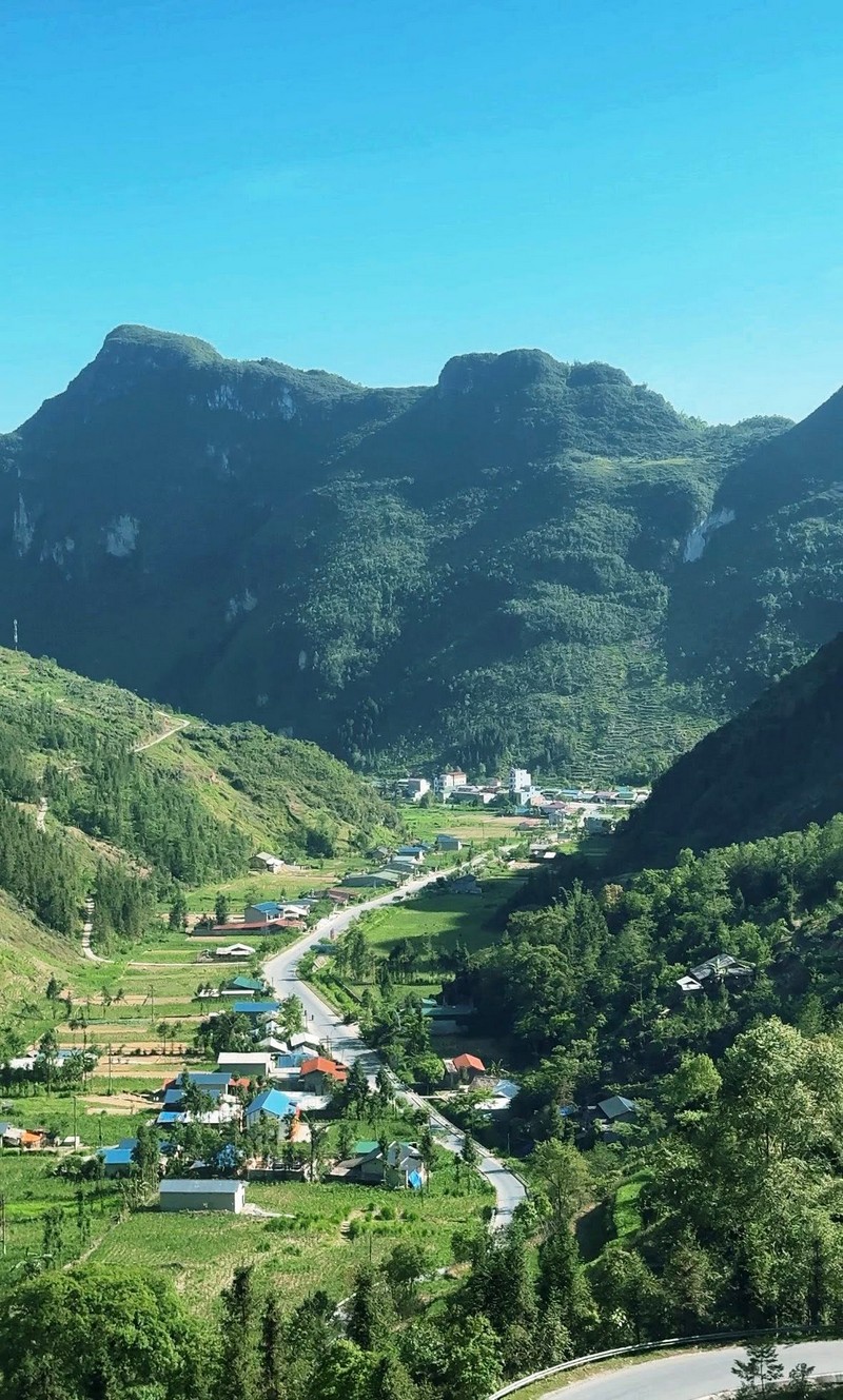Mùa hè đi Cao Bằng
