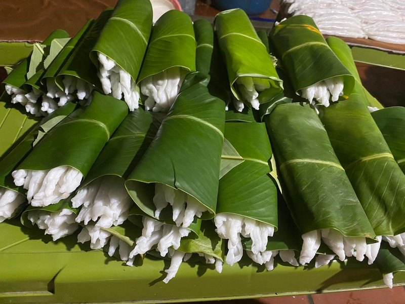 Đặc sản bánh cuốn Mễ Sở của Hưng Yên