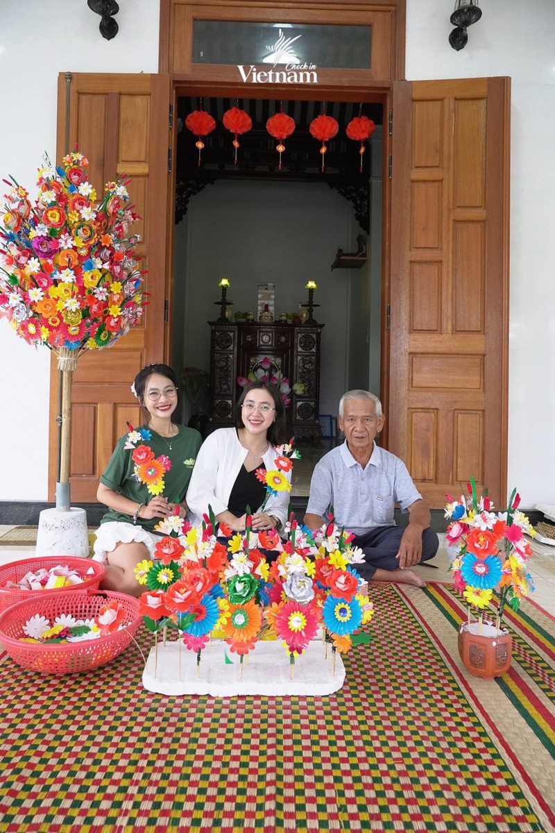 Làng hoa giấy Thanh Tiên