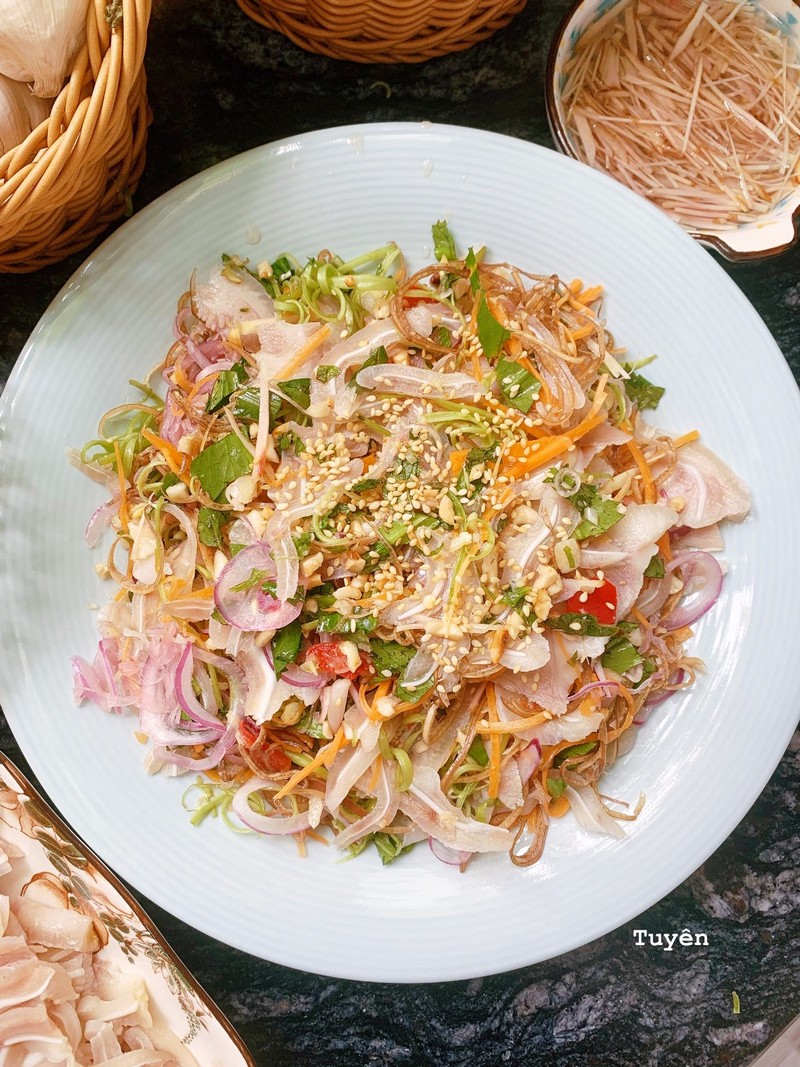 Công thức nộm tai heo hoa chuối