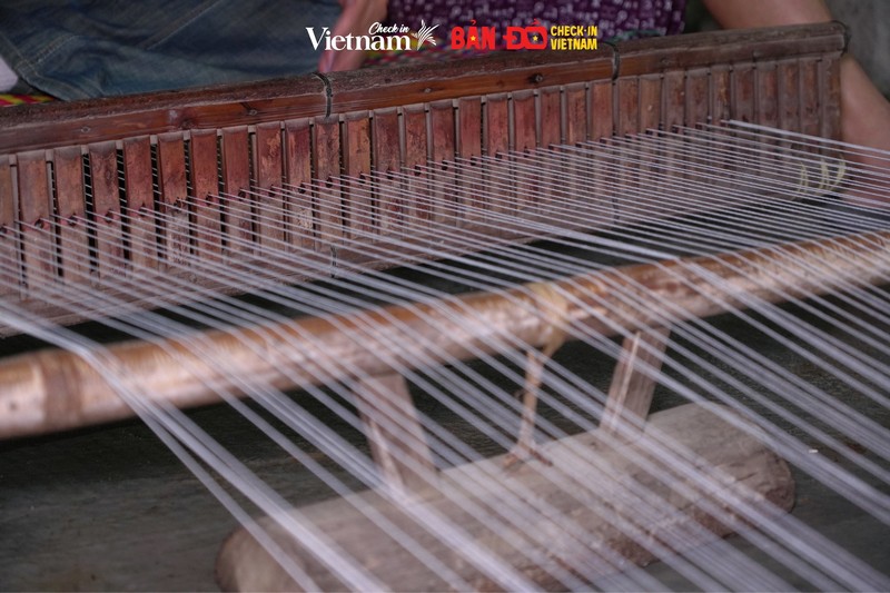 Nghề làm chiếu Cẩm Nê