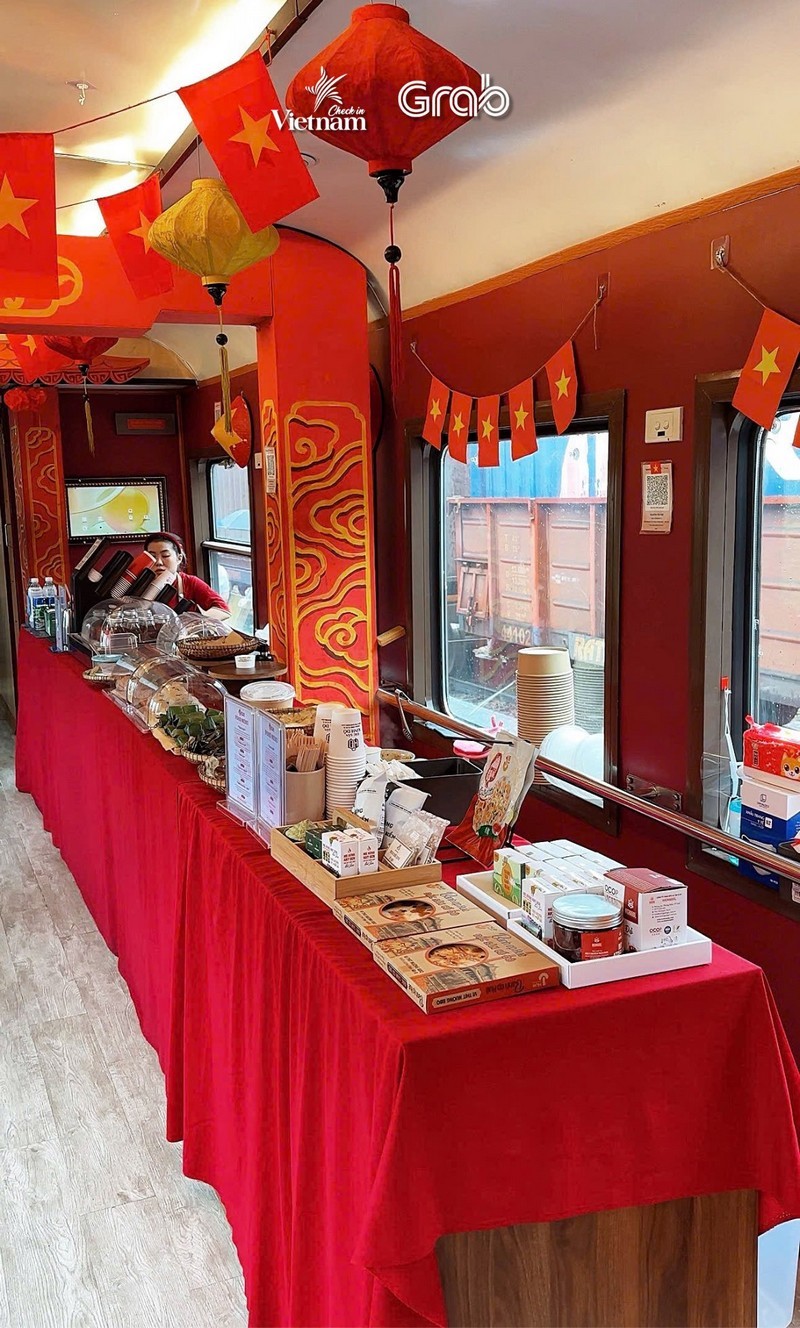chuyến tàu di sản Huế - Đà Nẵng