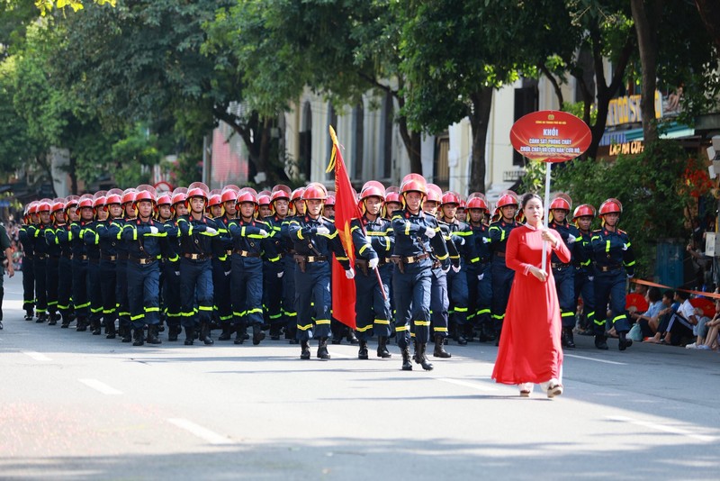 hình ảnh đẹp nhất của Ngày hội vì Thủ đô bình yên