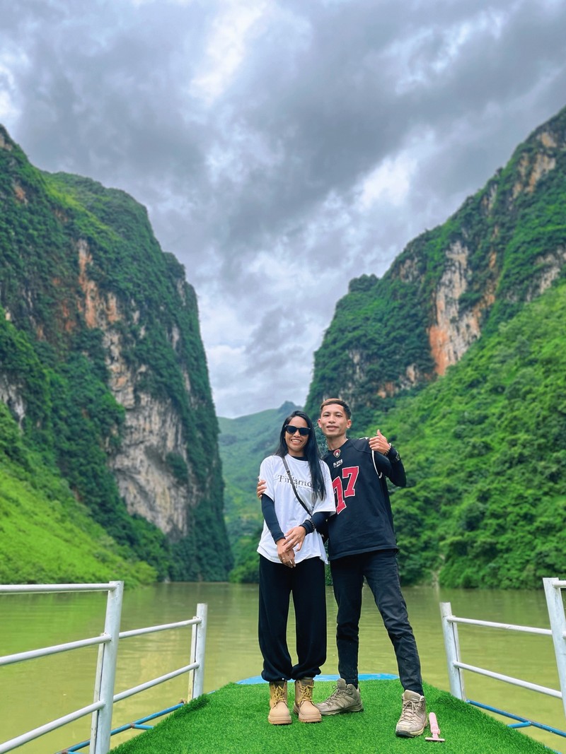 Hành trình 4.200 km trong 11 ngày chinh phục miền Bắc