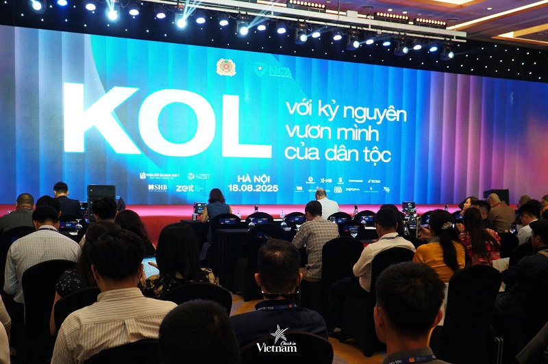 Check in Vietnam tham dự Hội nghị KOL