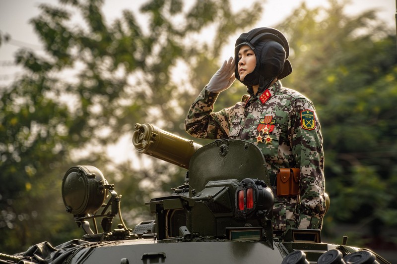 Lễ sơ duyệt diễu binh diễu hành A80