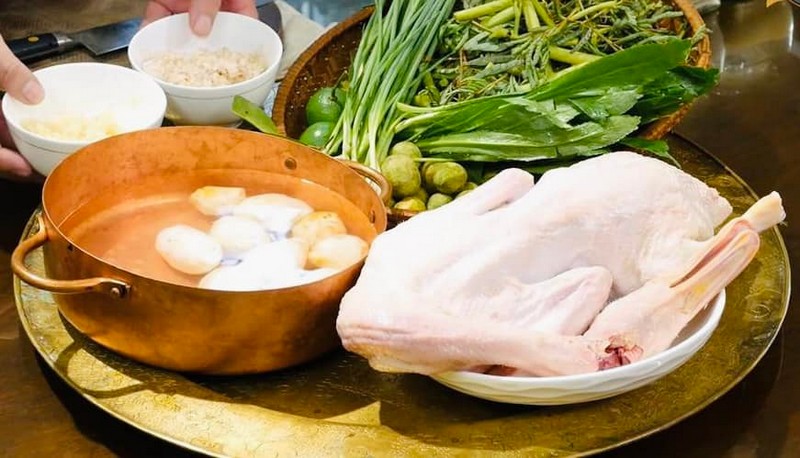 vịt om sấu là món ngon của mùa thu Hà Nội