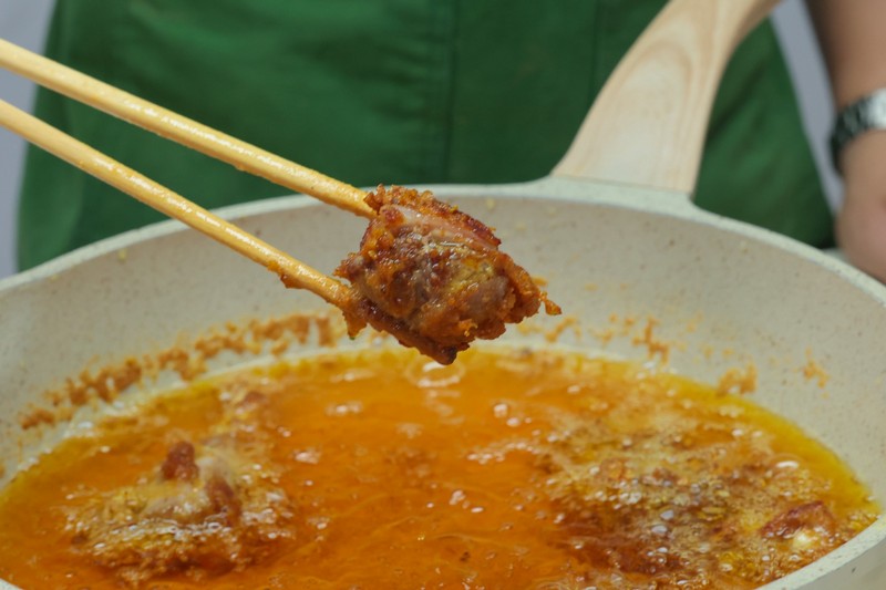 Cách làm món vịt rang riềng