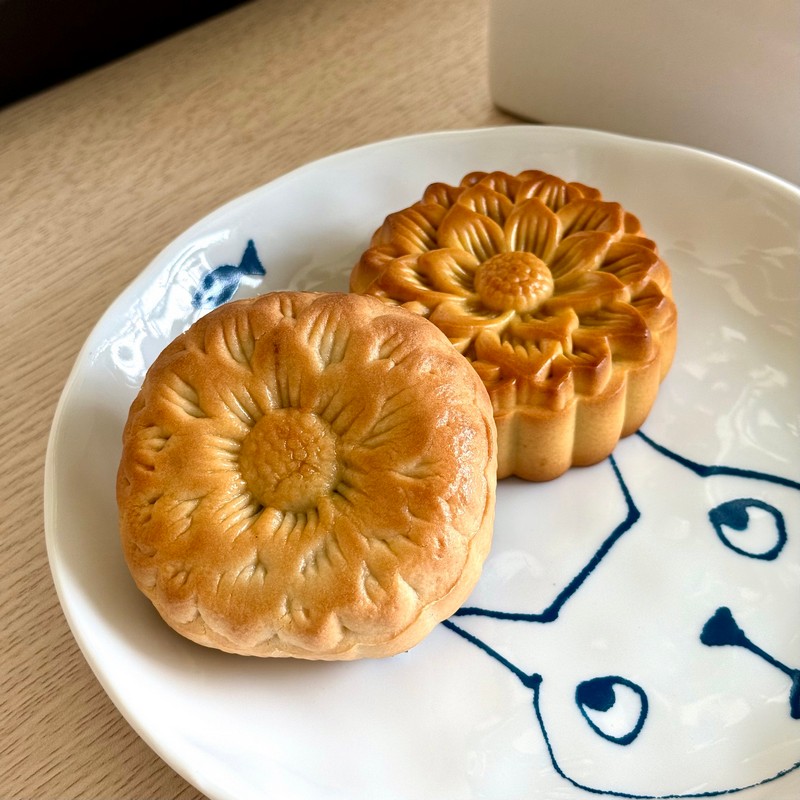 review chi tiết 9 thương hiệu bánh trung thu nhân cốm