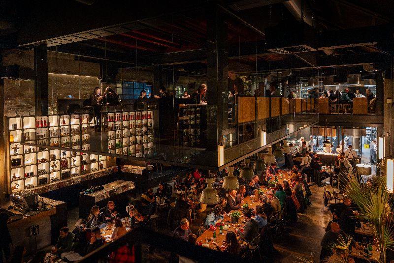 Top 10 quán bar tốt nhất thế giới năm 2025