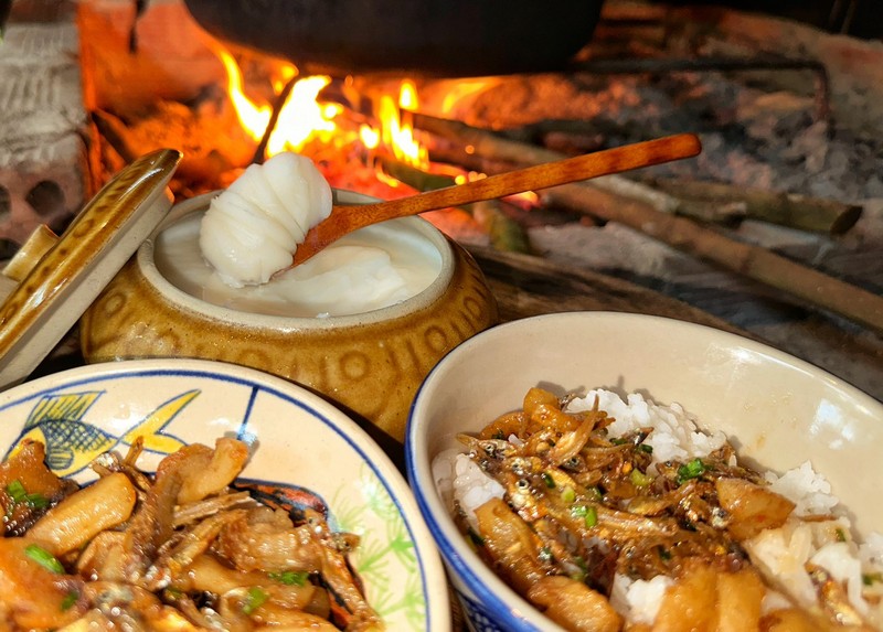 ẩm thực cây nhà lá vườn Tây Nguyên