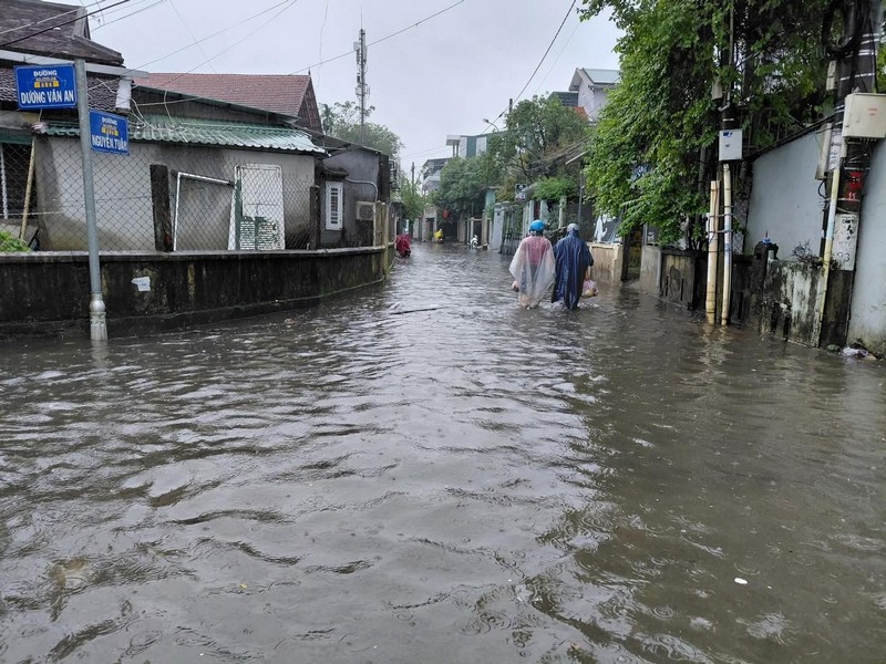 Huế và Hội An trong trận lũ đang diễn ra tại miền Trung