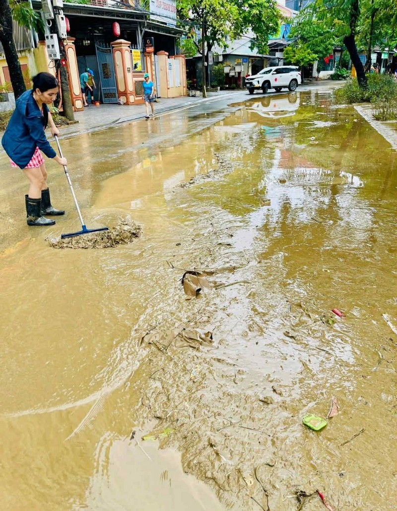 Hình ảnh nước rút ở Huế và Hội An