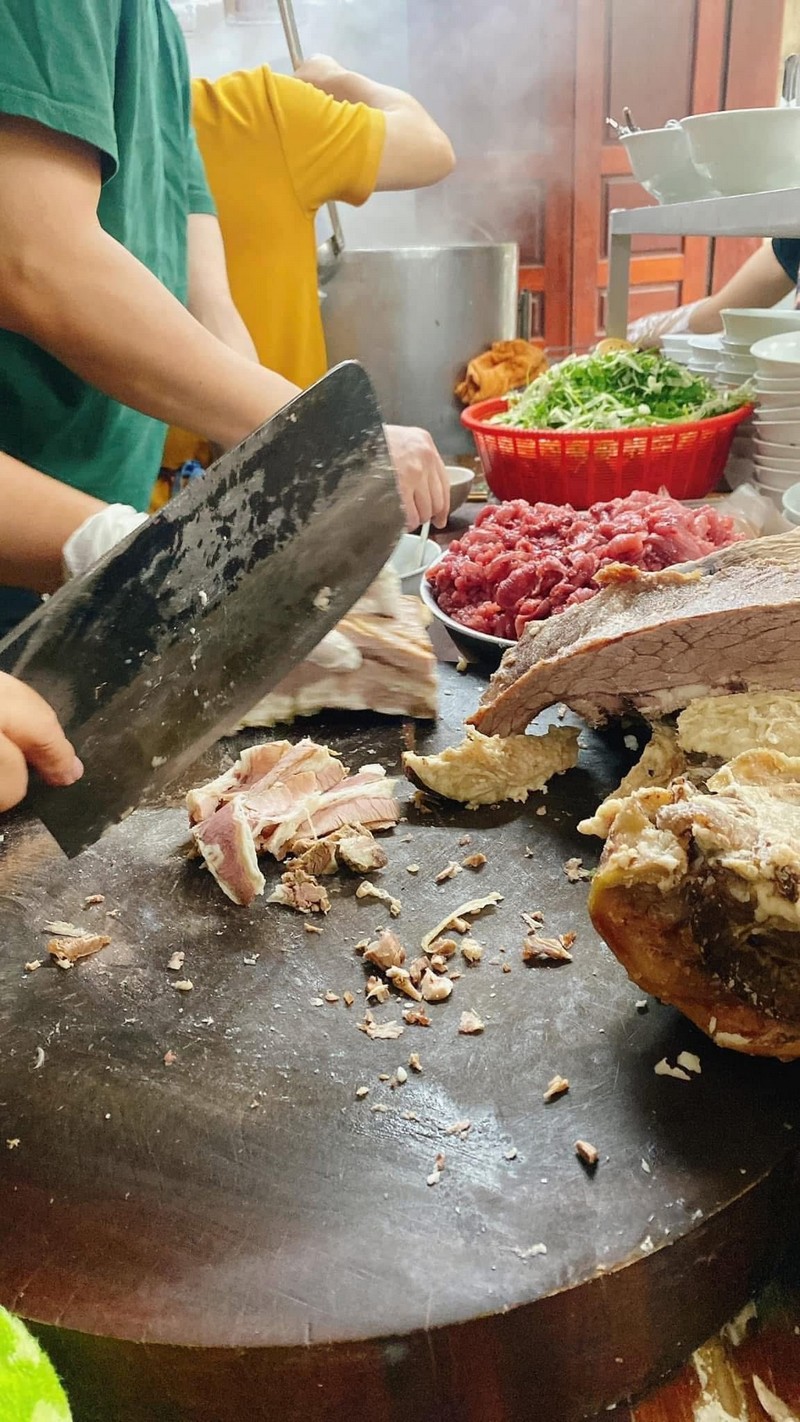 Quan điểm phở bò thái tay