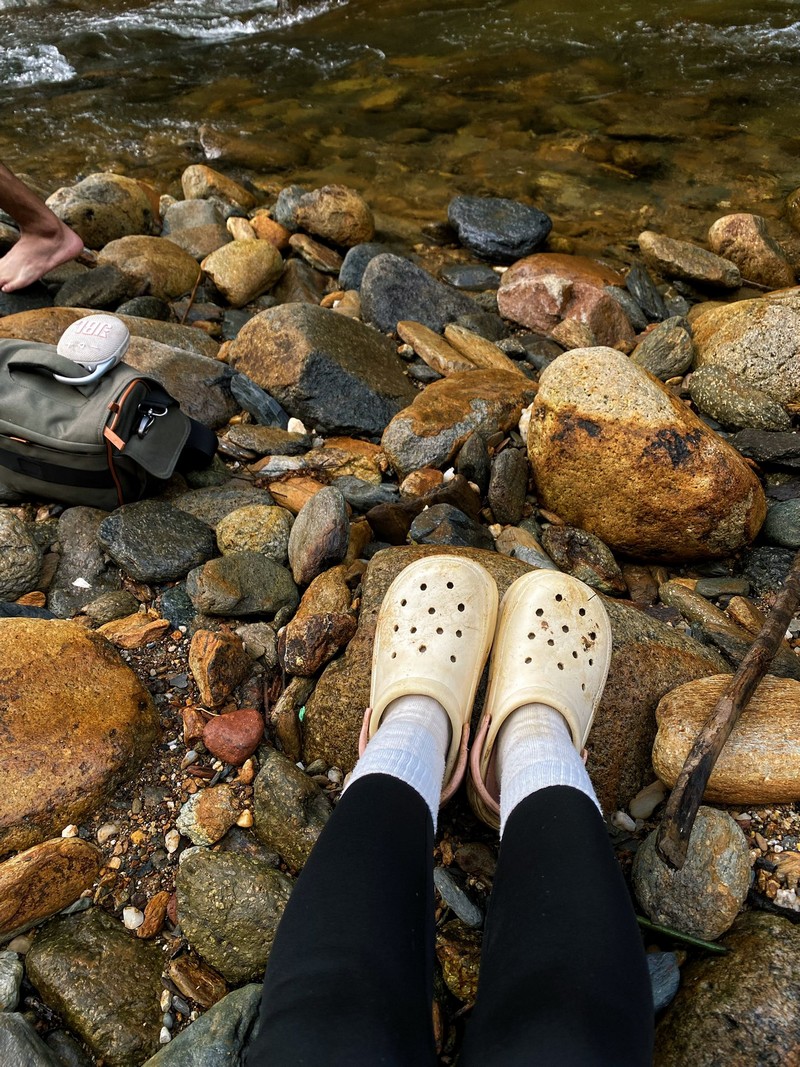 Phượt thủ khám phá thác Không Tên