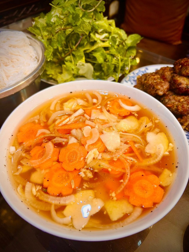 Công thức bún chả tự làm