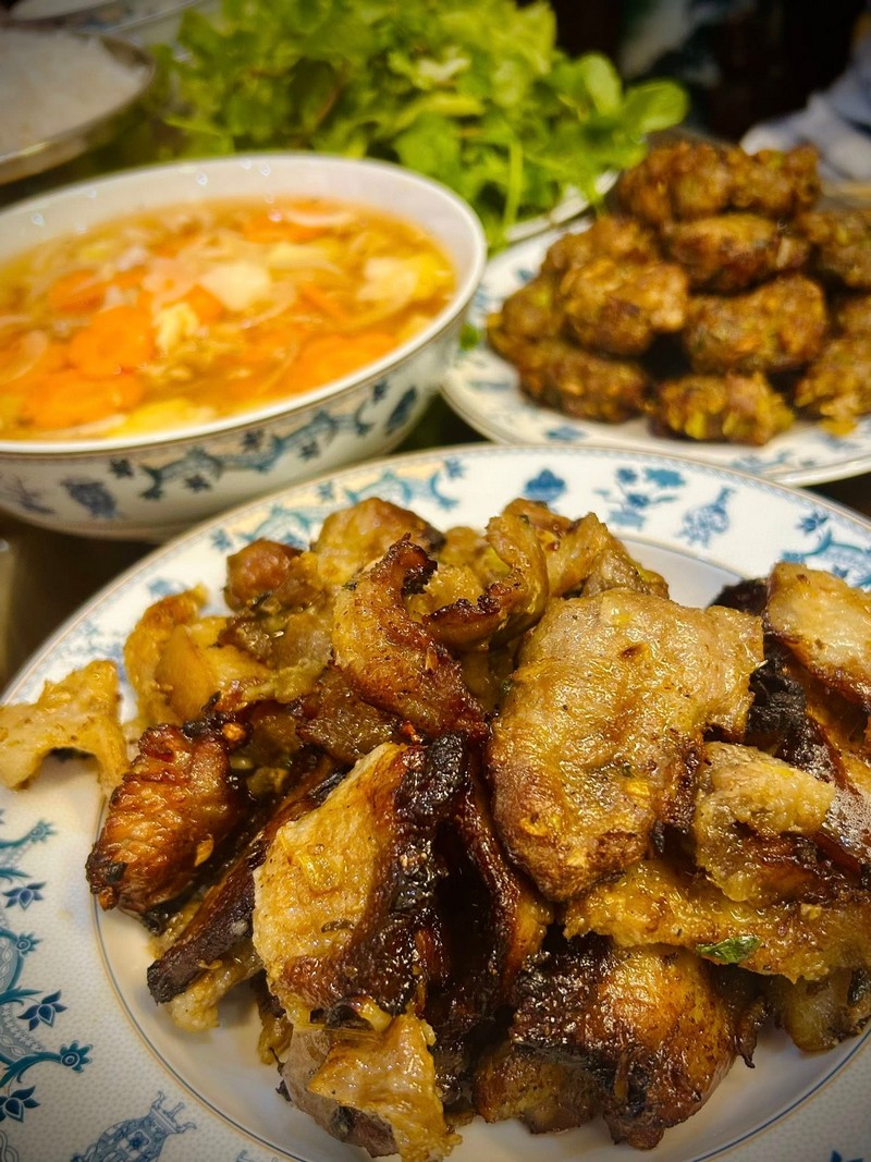 Công thức bún chả tự làm