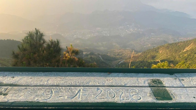 Băng giá xuất hiện ở 3 địa điểm