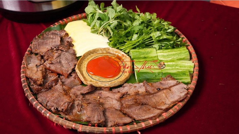 món bắp bò kho mật mía